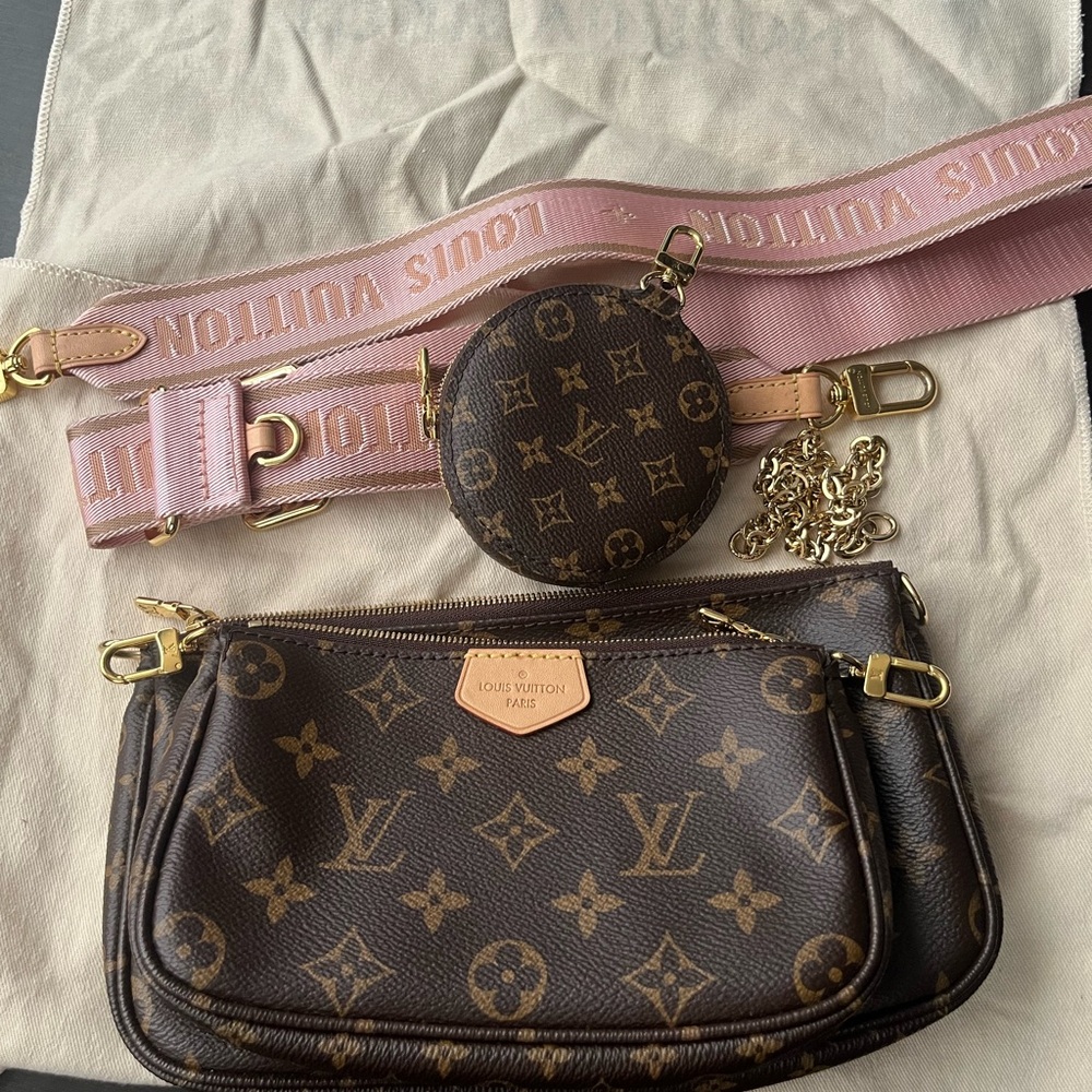 Louis Vuitton multi Pochette